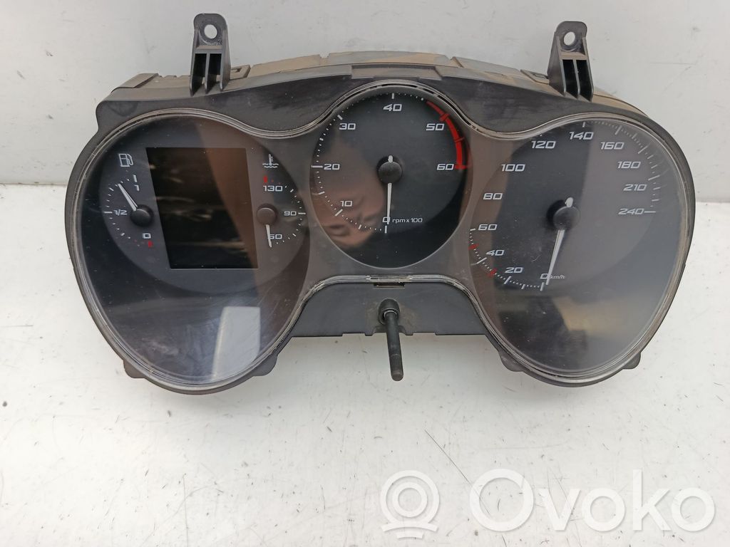 Geschwindigkeitsmesser Cockpit   1P0920853C