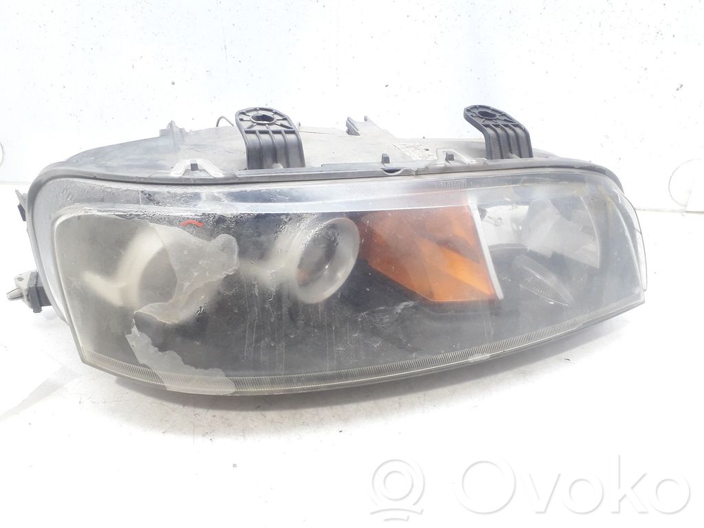 Fiat Punto (188) Far 