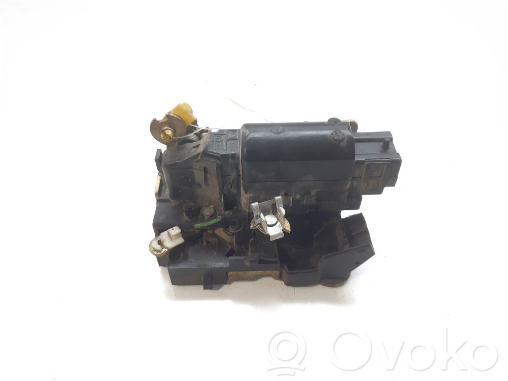 Renault Kangoo I Front door lock 