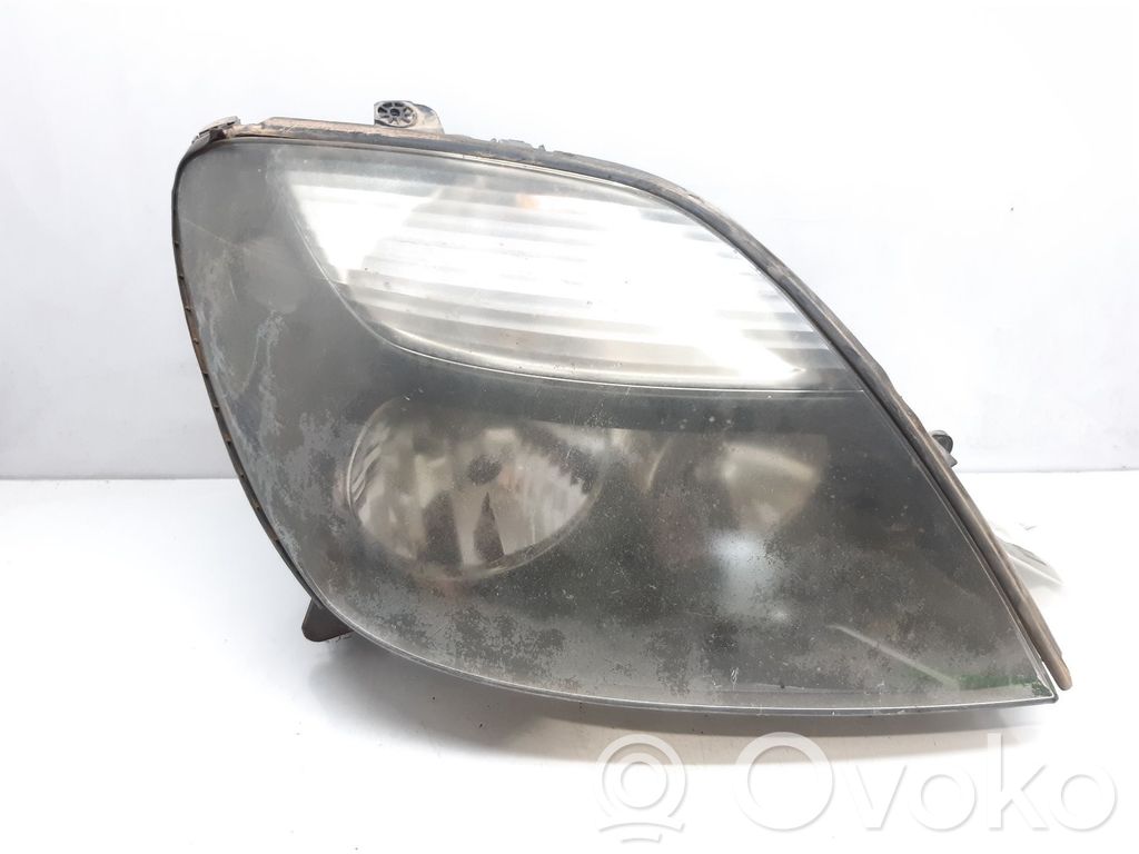 Renault Scenic I Lampa przednia 