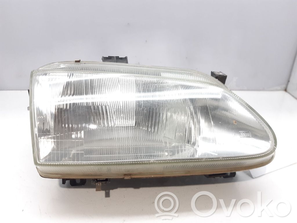 Renault Megane I Scheinwerfer 