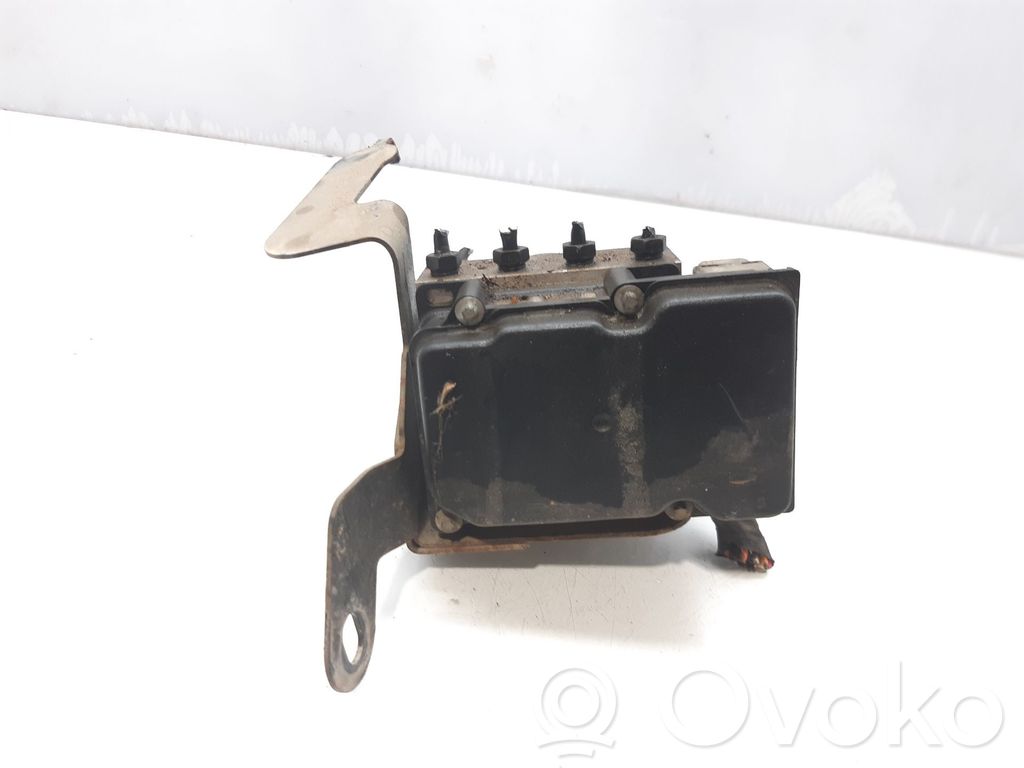 Bomba de ABS   589201H3A0