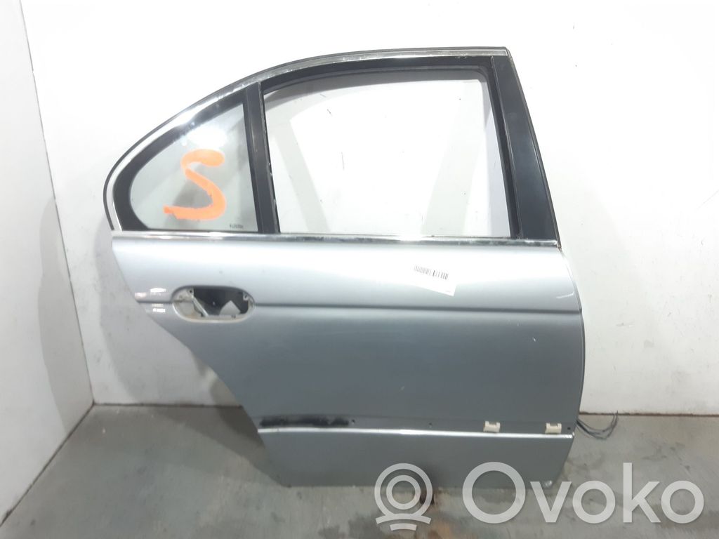 BMW 5 E39 Puerta trasera 