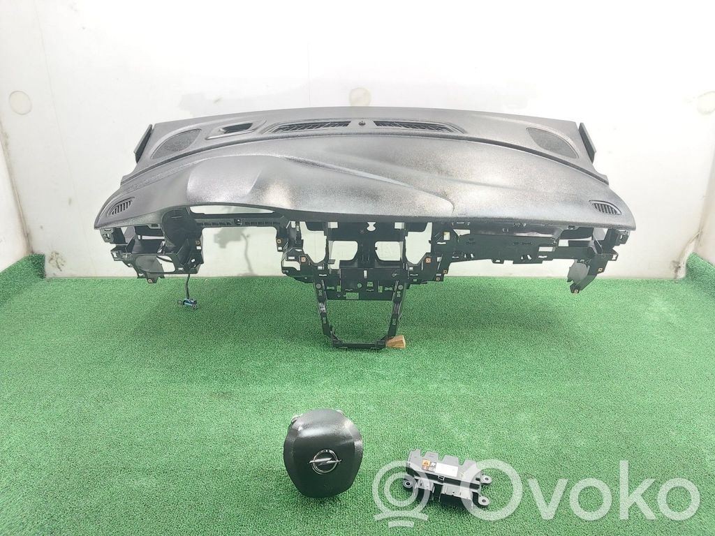 Opel Astra K Juego de airbag con panel 