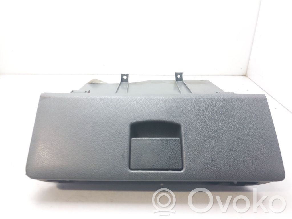 Chevrolet Matiz Hansikaslokero 