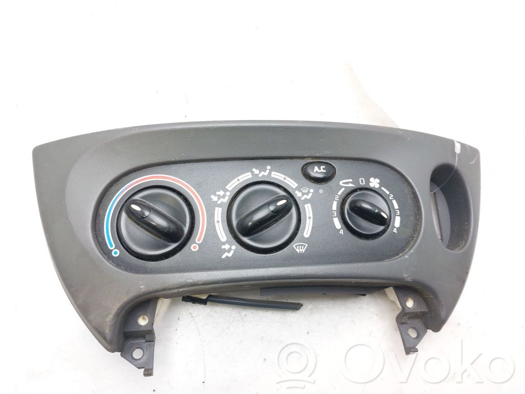 Renault Scenic I Panel klimatyzacji 