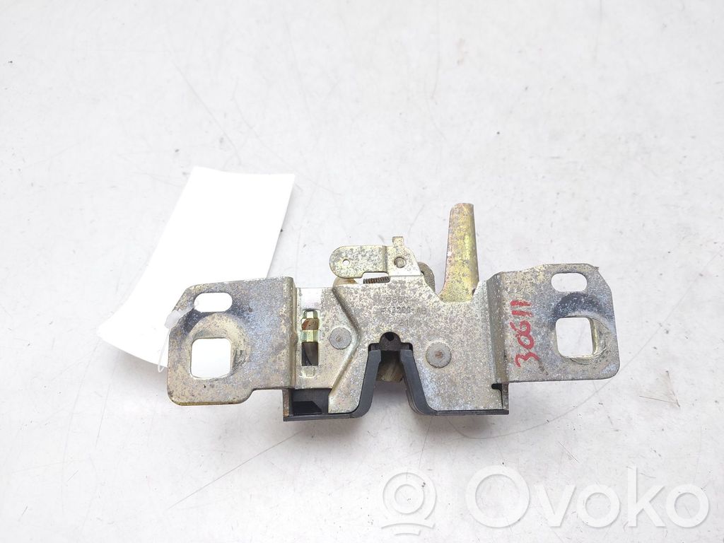 Ford Mondeo MK II Tailgate lock latch 
