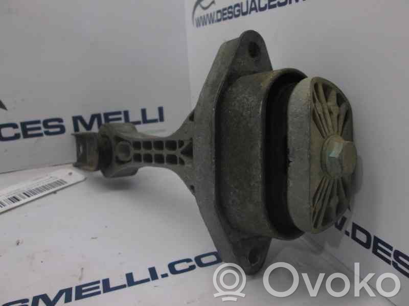 Volkswagen Golf IV Supporto di montaggio del motore 