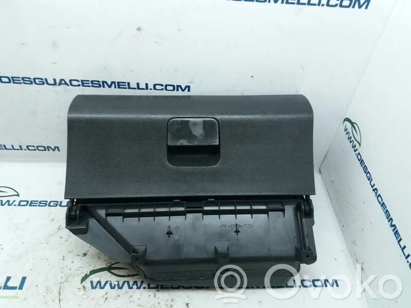 Volkswagen Polo IV 9N3 Vano portaoggetti