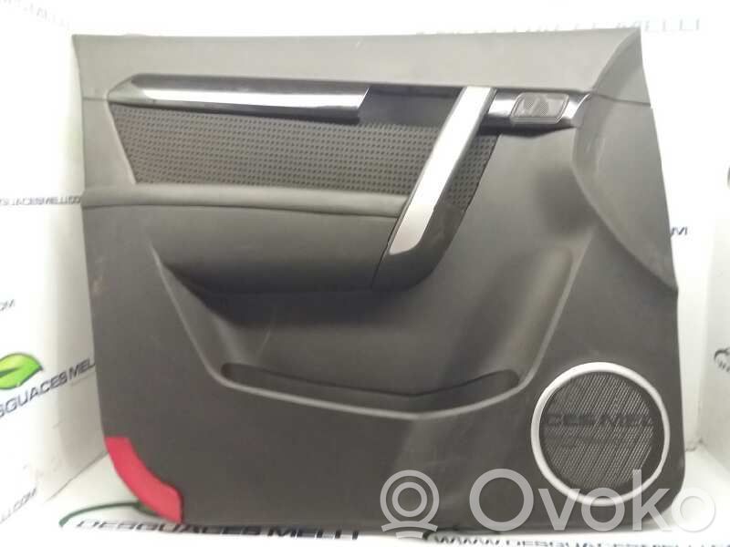 Chevrolet Captiva Revestimiento de puerta delantera 