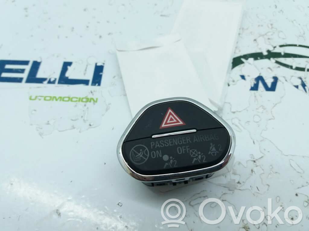 Opel Corsa E Otros interruptores/perillas/selectores 
