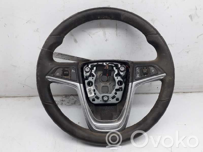 Opel Insignia A Ohjauspyörä 