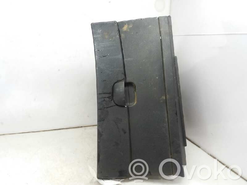 Guantera   68520JD900