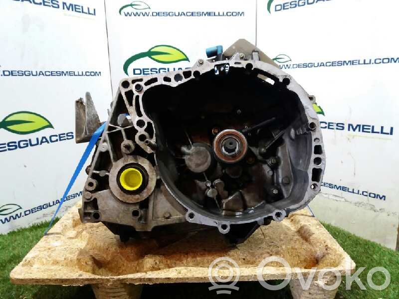 Renault Megane II Scatola del cambio manuale a 5 velocità 