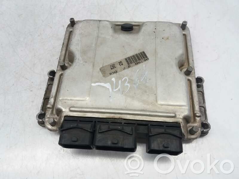 Peugeot 206 Engine control unit/module 