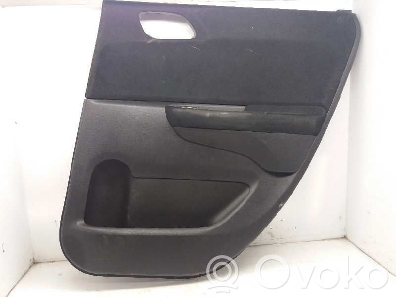 Honda FR-V Moldura del tarjetero de la puerta trasera 