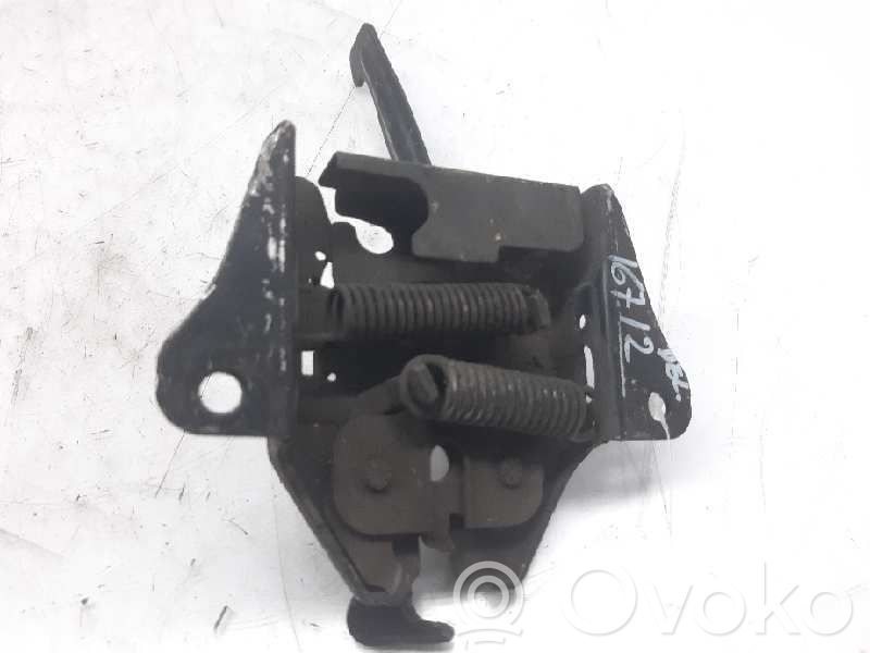 Tie down hook / loop   1482