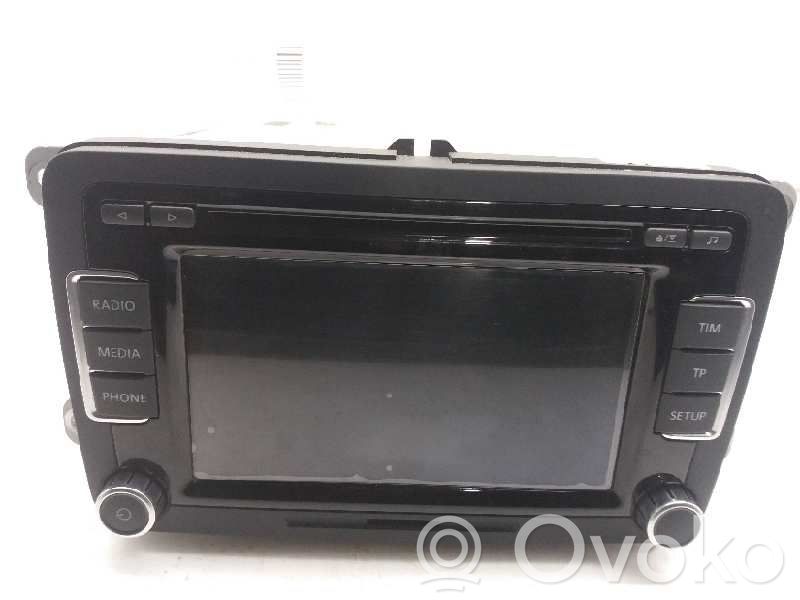 Volkswagen PASSAT B7 Unité principale radio / CD / DVD / GPS