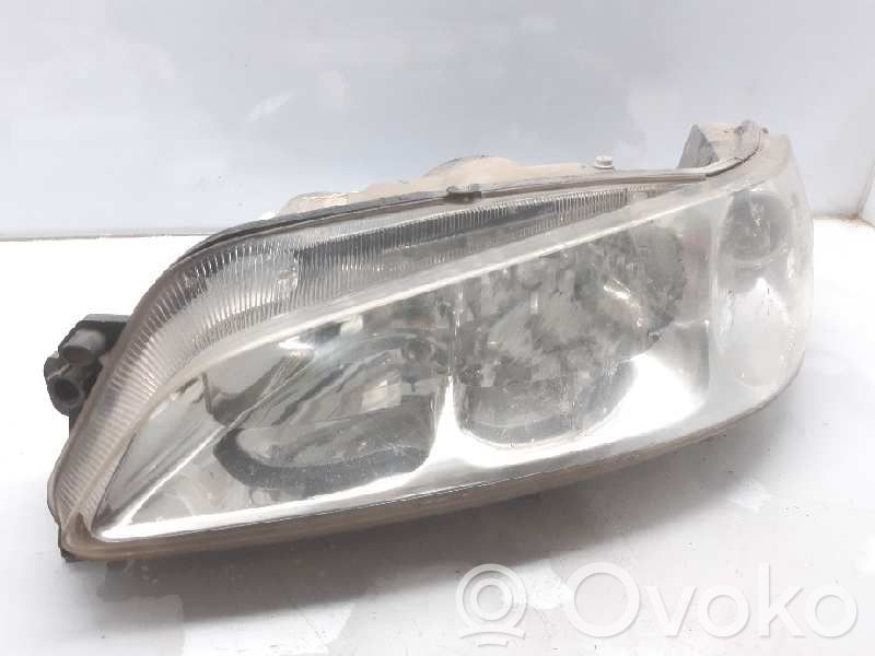 Peugeot 306 Phare frontale 