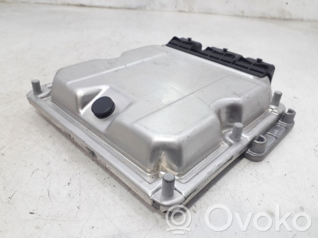 Unidad de control/módulo del motor   9652183880
