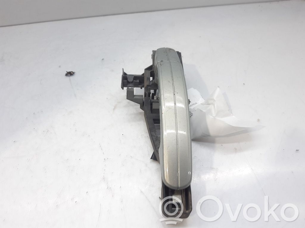 Ford Focus C-MAX Manecilla externa puerta trasera 
