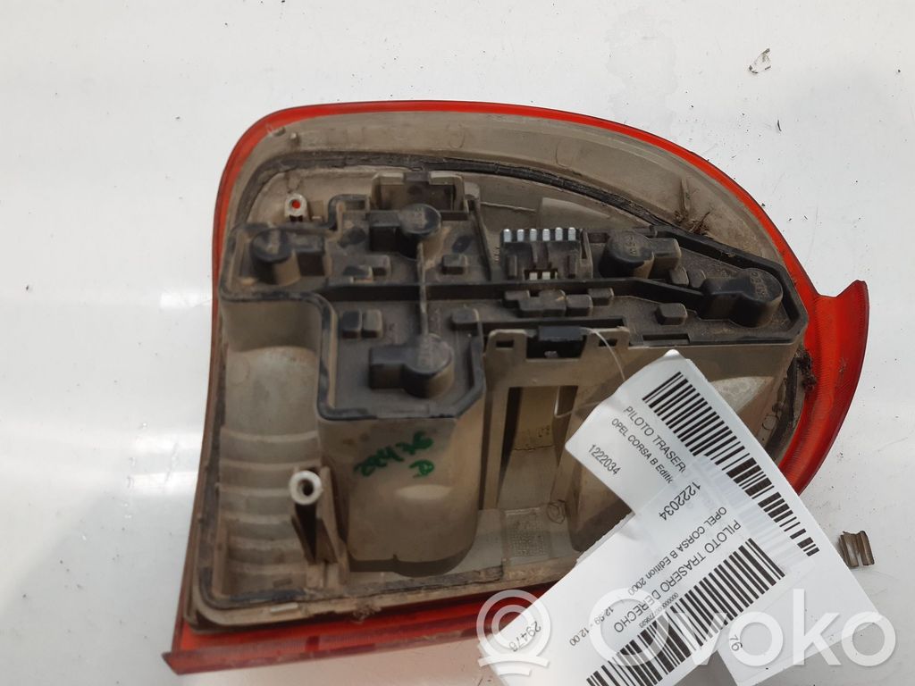 Lampa tylna   1222034