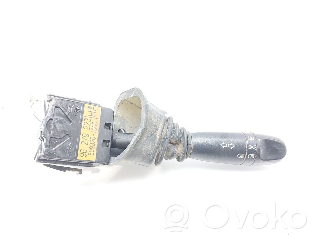 Chevrolet Tacuma Light switch 