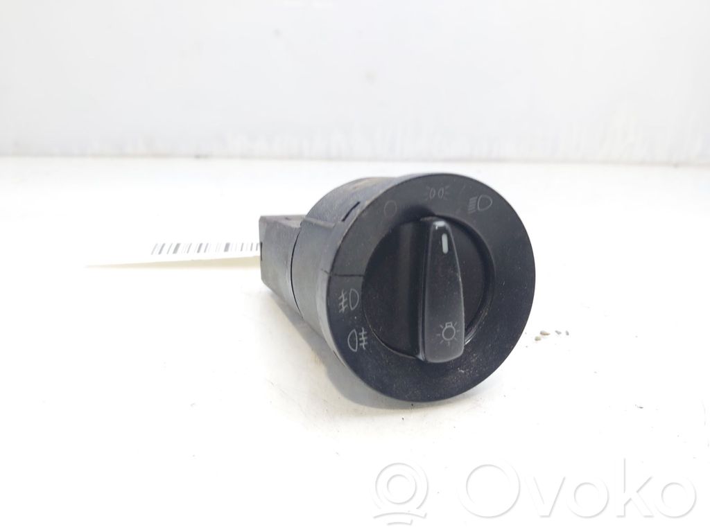 Interruptor de luz   1C0941531A