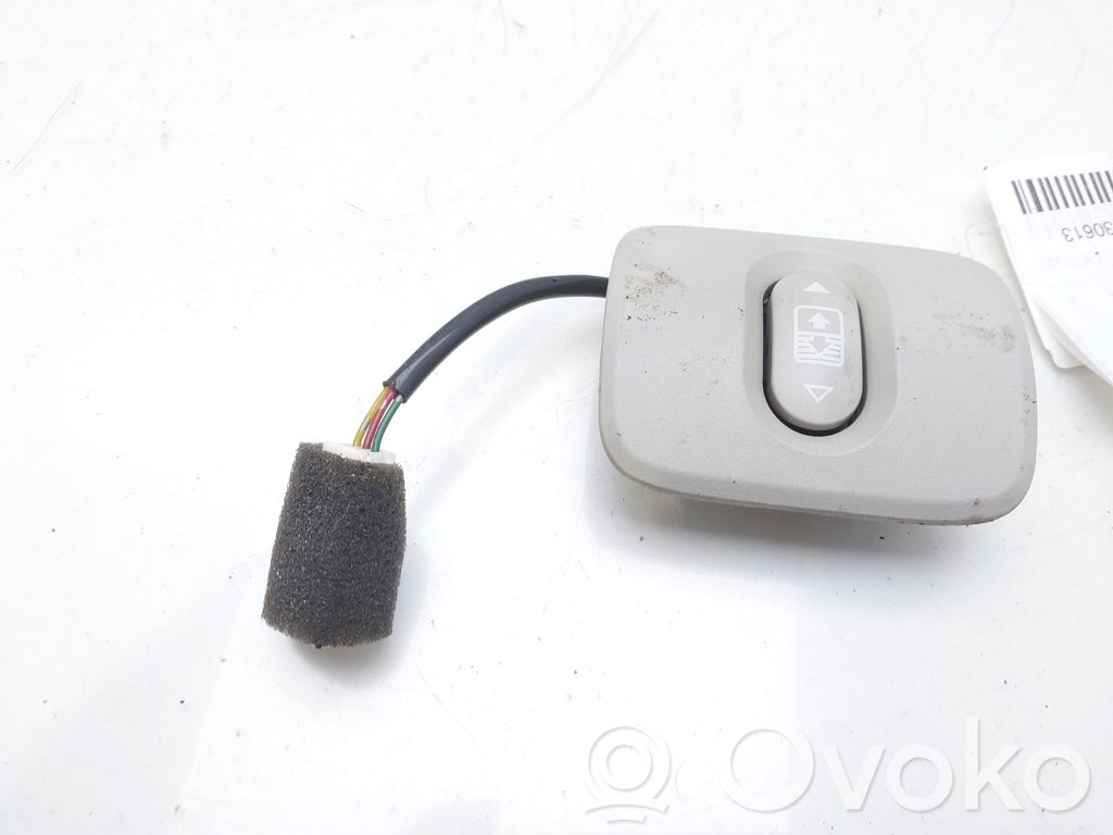 Nissan Qashqai Interruptor de control multifunción 