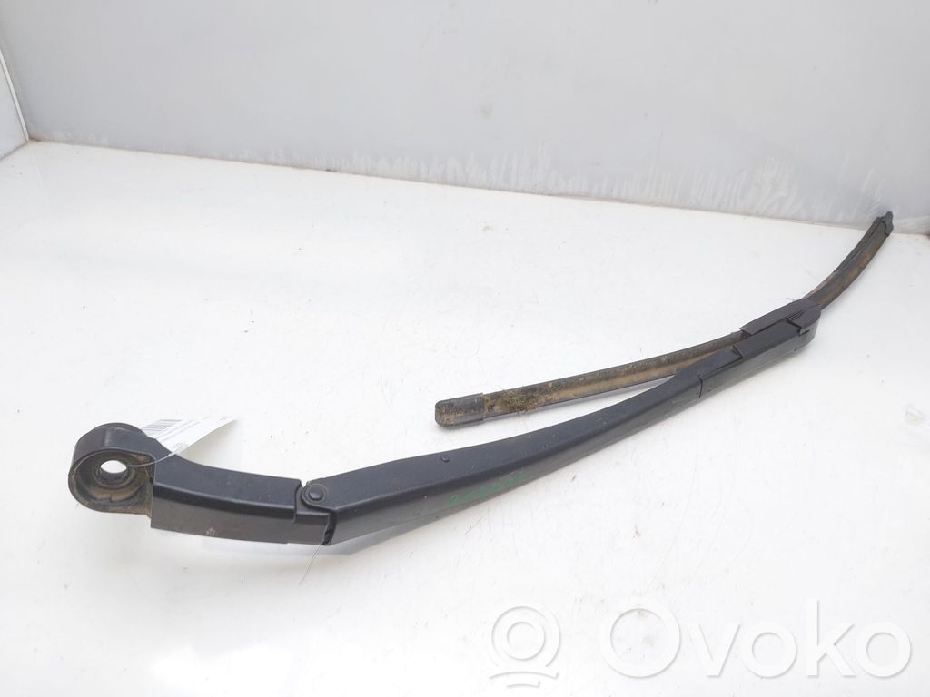 Citroen Berlingo Front wiper blade arm 