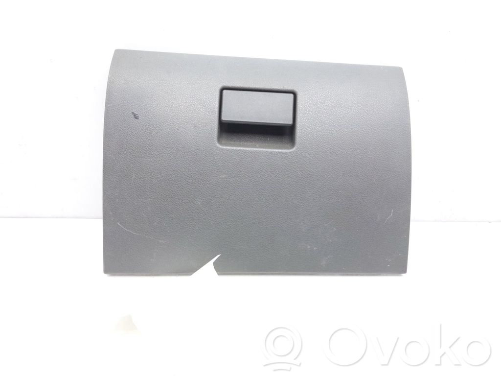 Ford Focus C-MAX Glove box 