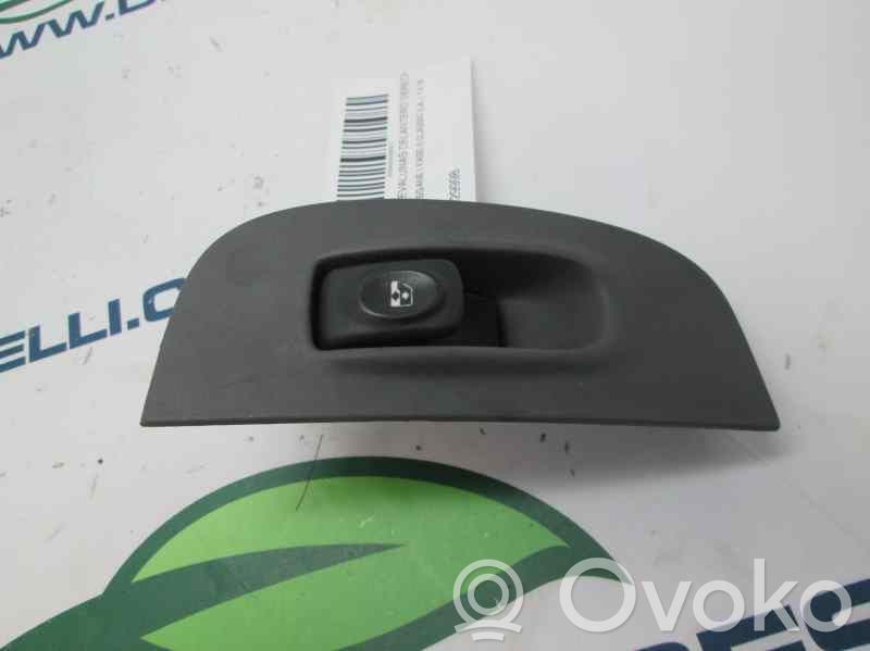 Renault Megane I Electric window control switch 