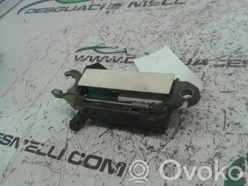 Audi A4 S4 B5 8D Manecilla externa puerta delantera 