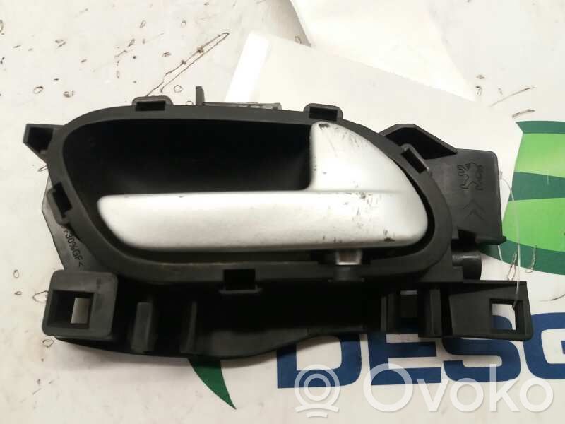 Manecilla interna puerta trasera   96802455