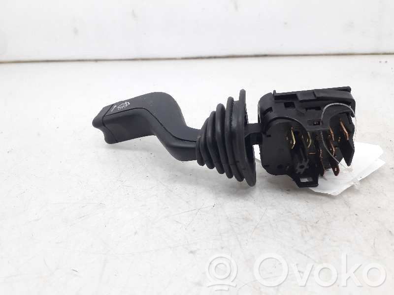 Opel Vectra B Pyyhkijän vipu 