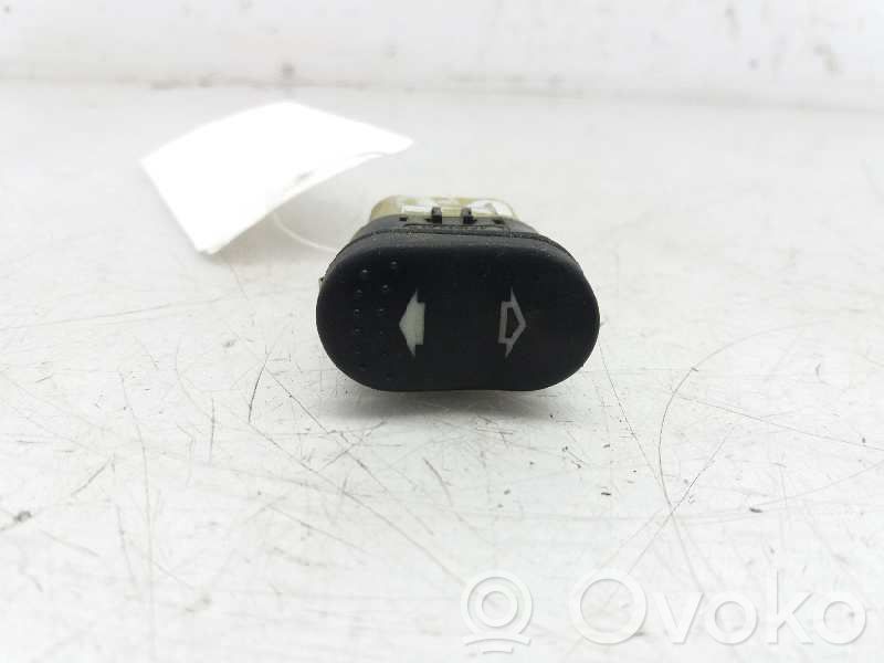 Ford Focus Interrupteur commade lève-vitre 