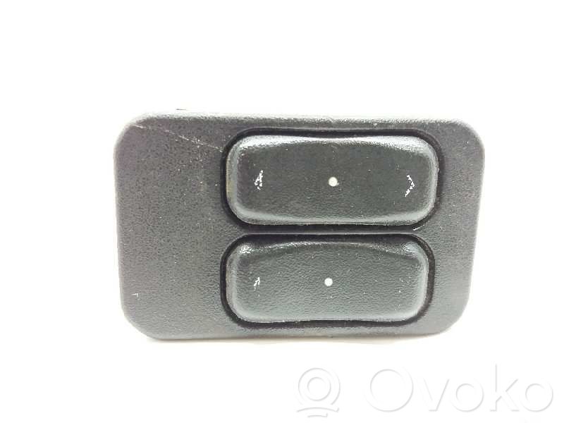 Opel Corsa C Electric window control switch 