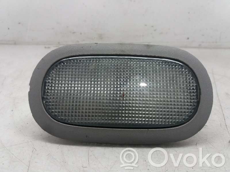 Renault Clio II Etuistuimen valo 