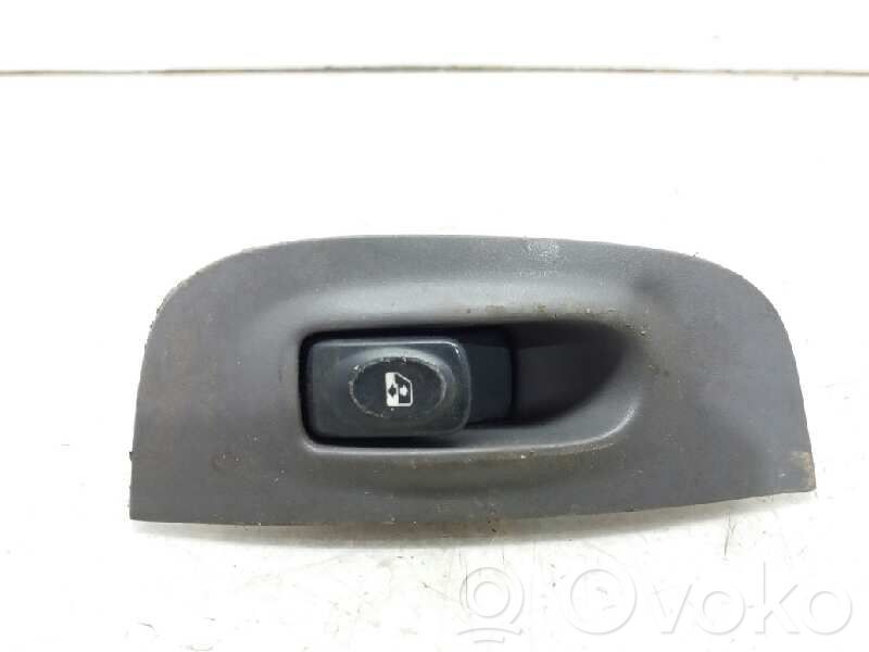 Renault Megane I Electric window control switch 