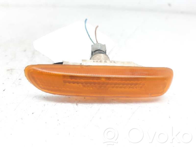 BMW 3 E46 Front fender indicator light 