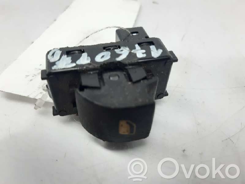 Citroen C4 I Interruptor del elevalunas eléctrico 