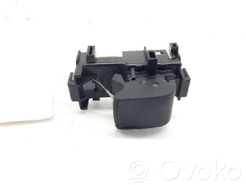 Electric window control switch   848100D030