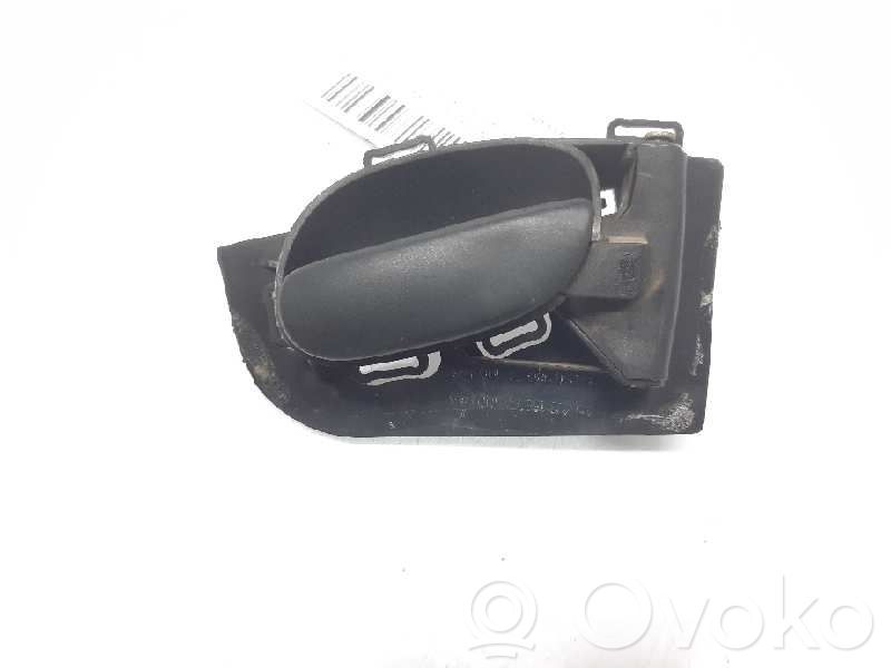 Peugeot 206 Manecilla interna puerta delantera 