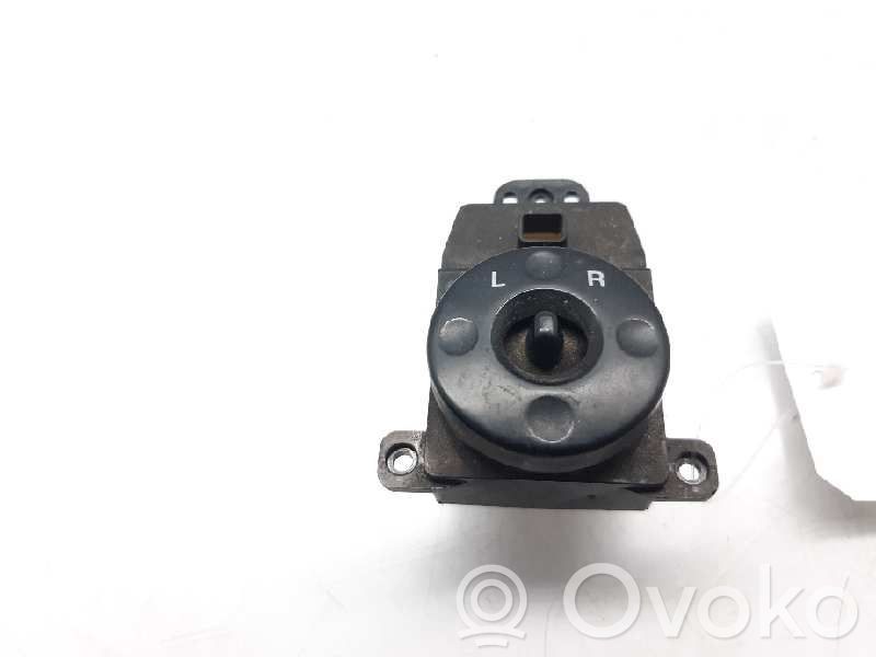 KIA Rio Wing mirror switch 