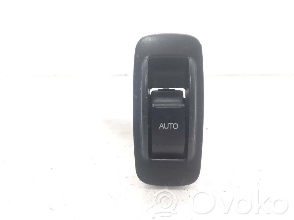 Toyota Corolla E120 E130 Electric window control switch 