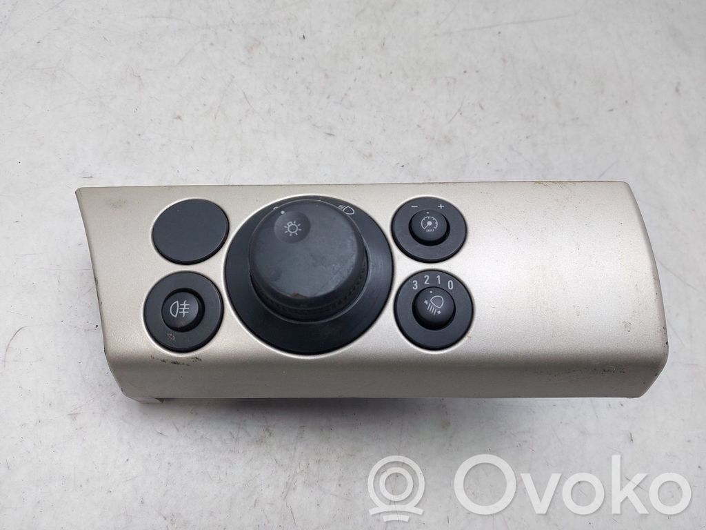 Opel Astra H Interruptor de luz 