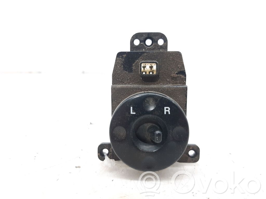 KIA Rio Wing mirror switch 
