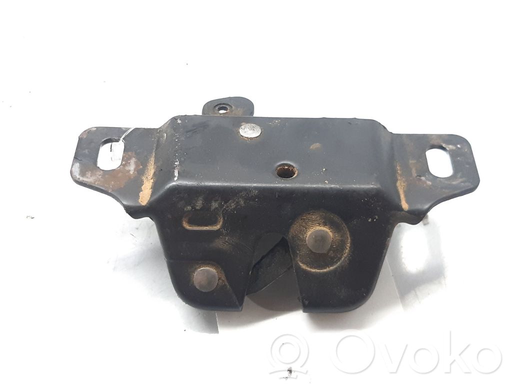 Peugeot 306 Tailgate lock latch 