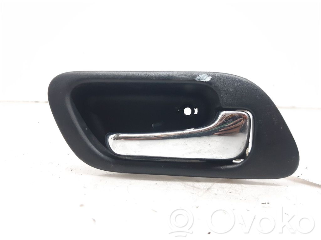 Honda Accord Manecilla interna puerta trasera 
