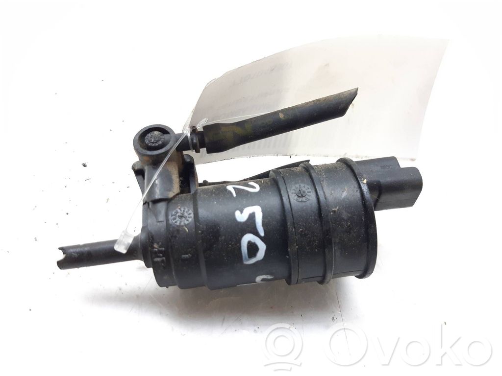 Renault Megane I Windscreen/windshield washer pump 